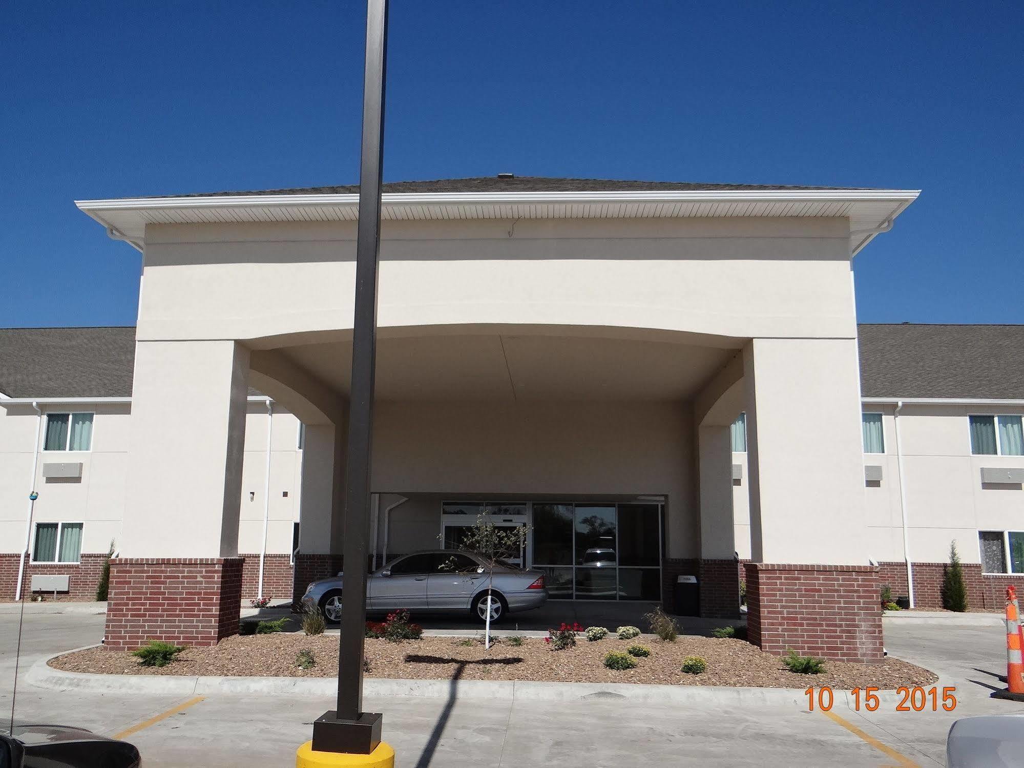 Days Inn & Suites By Wyndham El Dorado Exteriér fotografie